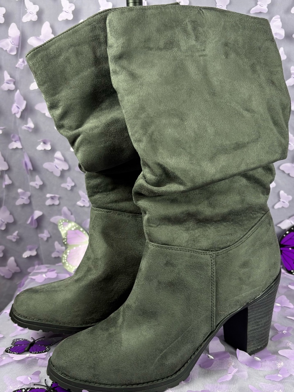 Women's Gray Slouchy Suede Mid-Calf Heeled Boots